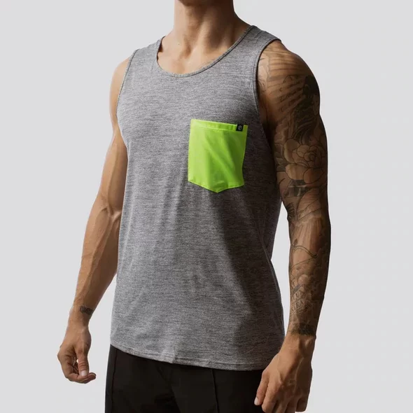 Miesten hihaton paita pocket tank